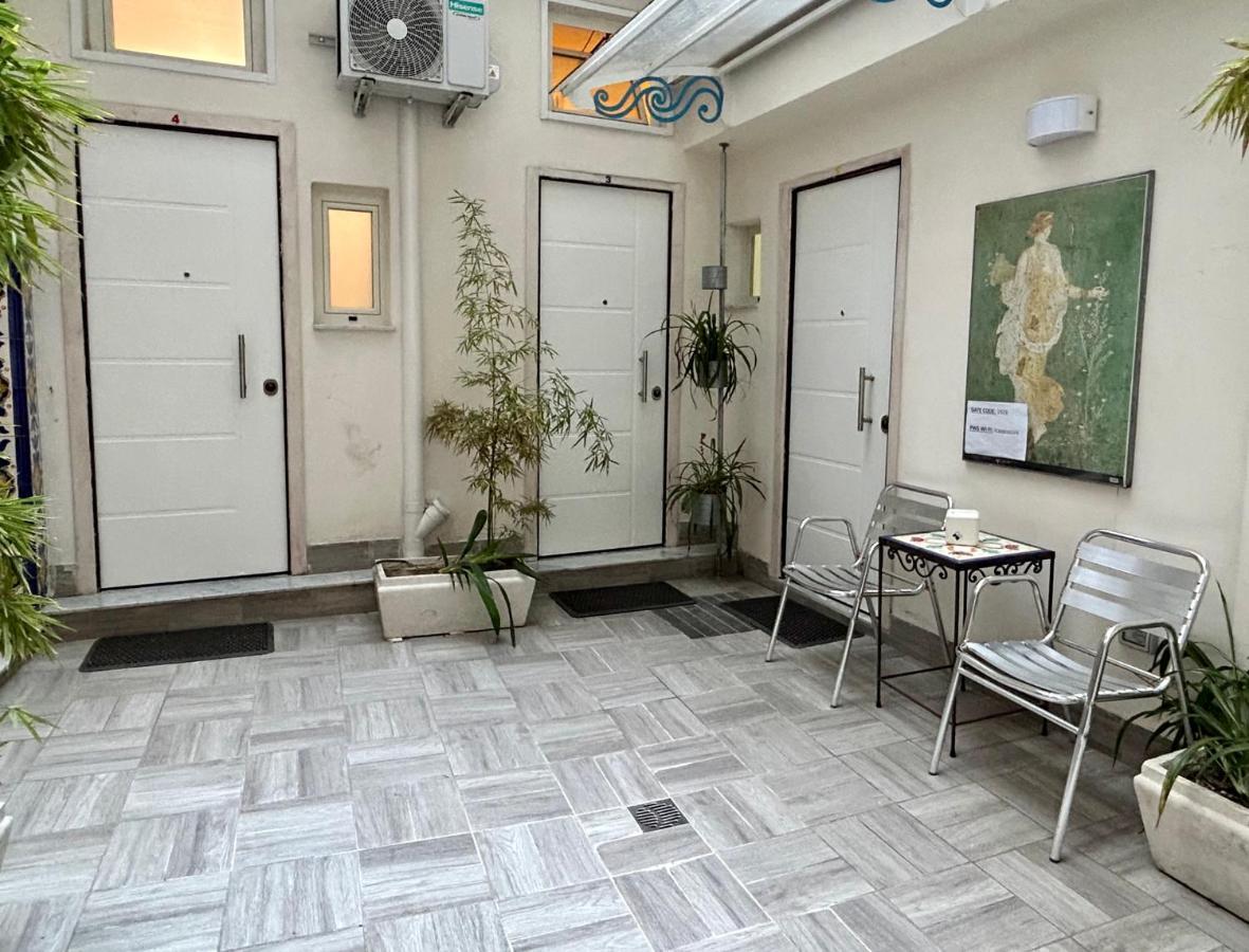 Tribunali Apartments Nápoly Kültér fotó